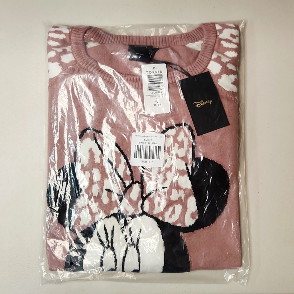 ❤️NWT TORRID SWEATER, MICKEY MINNIE MOUSE LEOPARD PRINT BOW PLUS SIZE 2X - Picture 3 of 9